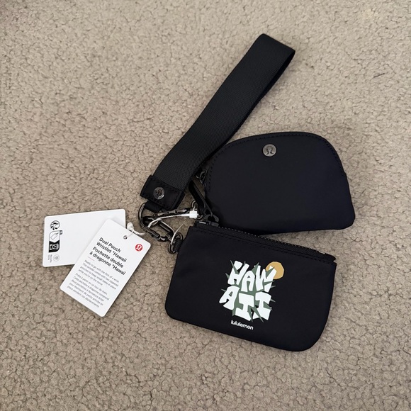 LULULEMON HAWAII EXCLUSIVE WRISTLET! ✨ - Picture 1 of 4